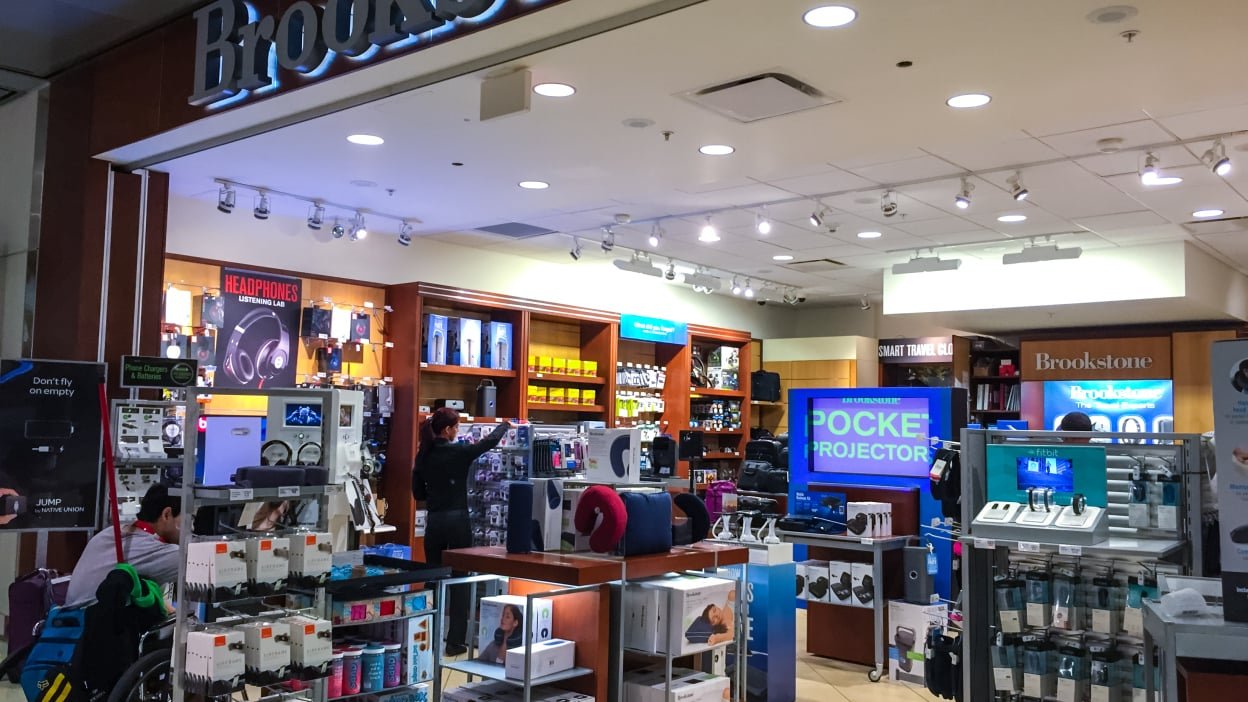 Brookstone files for bankruptcy, will close all its mall locations