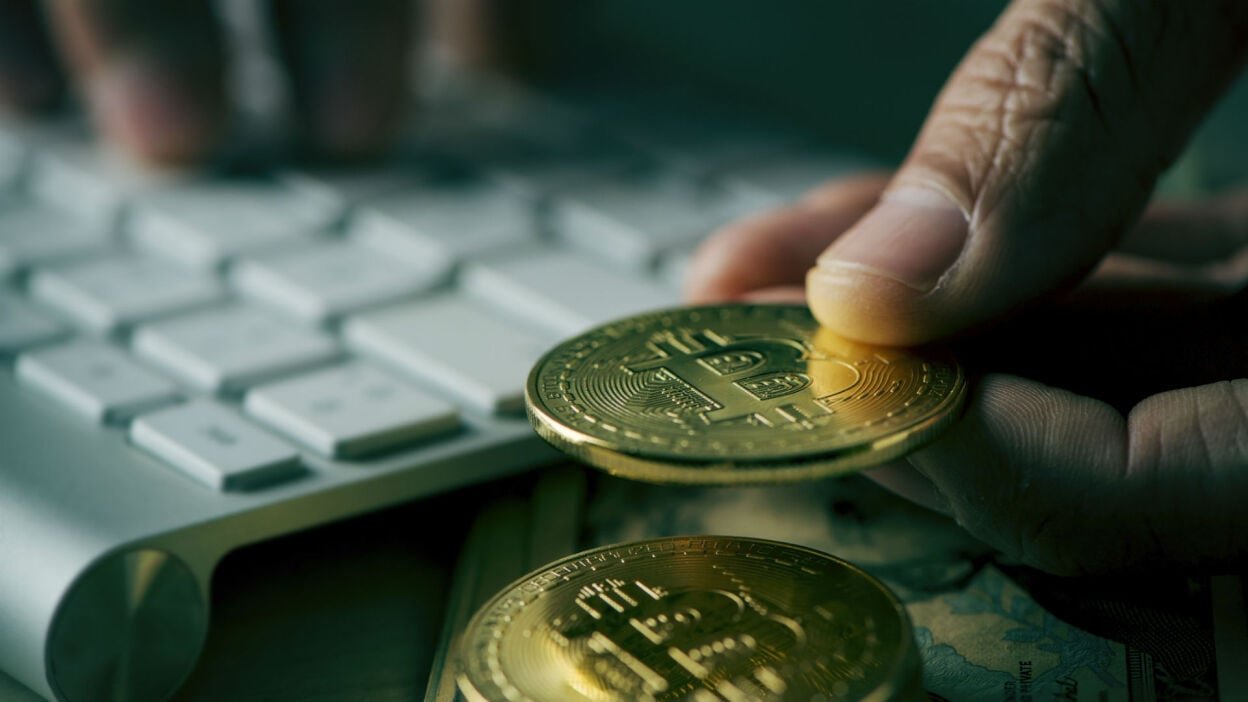 22-year-old man loses $24 million worth of bitcoins in apparent scam